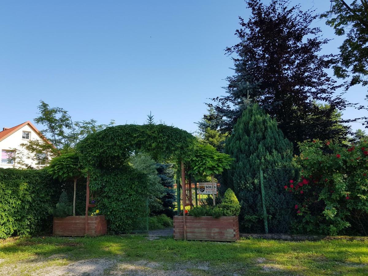 Apartament Malinowa Dolina Клодзко Екстериор снимка