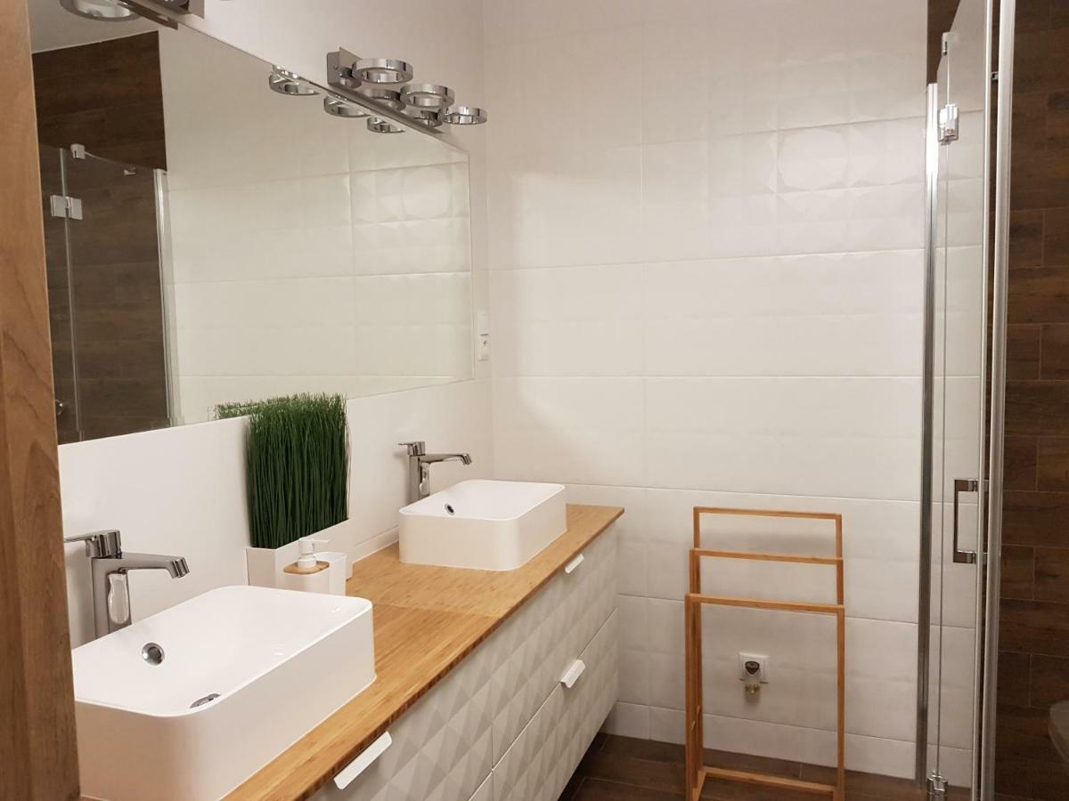 Apartament Malinowa Dolina Клодзко Екстериор снимка